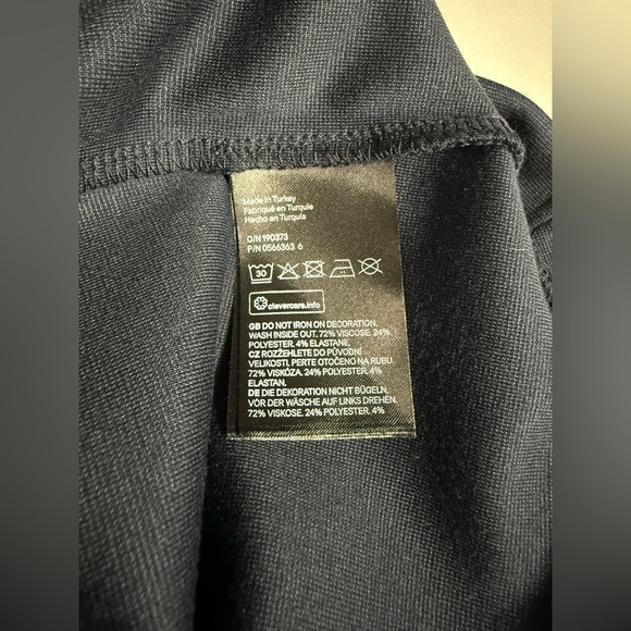 H&M Navy embroidered puff sleeve midi shift dress size M - Picture 12 of 13